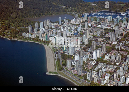 Vancouver-Antenne - West End und dem Stanley Park Stockfoto