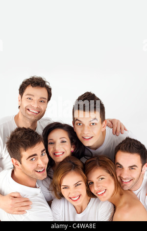 lächelnde Spaß Gruppe von Freunden mit Textfreiraum Stockfoto