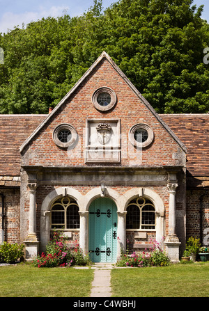 Armenhäuser, Milton Abbas, Dorset, England, UK Stockfoto