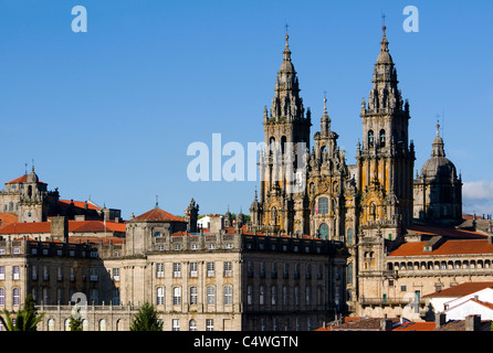 Kathedrale von Santiago De Compostela dominiert die Skyline der Stadt. Stockfoto