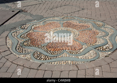 Schottland, Edinburgh. Historische Rose Street, mit Stein Mosaik-Rosen-Design in der Straße. Stockfoto