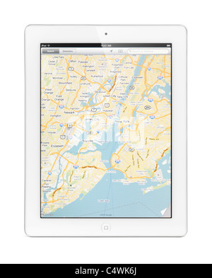 Apple iPad 2 Tablet-Computer mit einer Karte von New York mit Google Maps auf dem Display. Isoliert auf weißem Hintergrund. Stockfoto