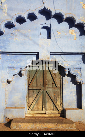 Tor des Brahmanen-blauen Haus, Bundi, Rajasthan, Indien Stockfoto