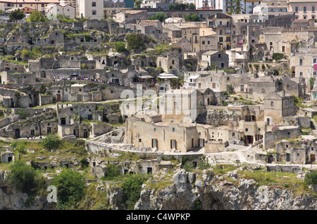 Italien - die Sassi von Matera. Sasso Caveoso von Gravina Tal gesehen. Stockfoto