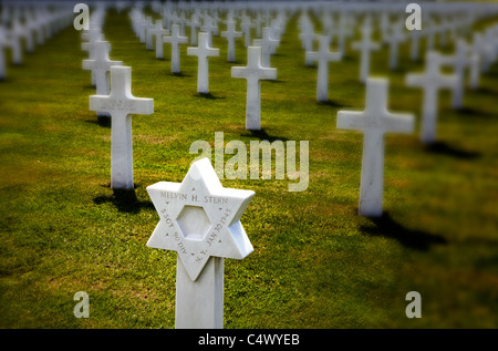 Der Davidstern als ein Grabstein, Henri-Chapelle amerikanischen Friedhof und Denkmal amerikanischen Soldatenfriedhof in Henri-Chapelle, Belgien Stockfoto