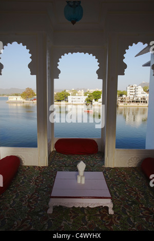 Ansicht von Hanuman Ghat von Jagat Niwas Palace Hotel, Udaipur, Rajasthan, Indien Stockfoto