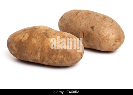 Mehlige Kartoffeln mit weißem Hintergrund Stockfoto