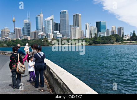 Die wunderschöne Skyline von Sydney und Finanzzentrum von Frau Macquaries Point Farm Cove New South Wales Australien Stockfoto