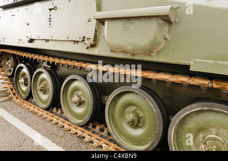 Spuren von einem FV101 Scorpion-Panzer Stockfoto