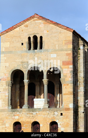 Kirche St Mary am Monte Naranco (UNESCO Weltkulturerbe), in der Nähe von Oviedo, Asturien, Spanien Stockfoto