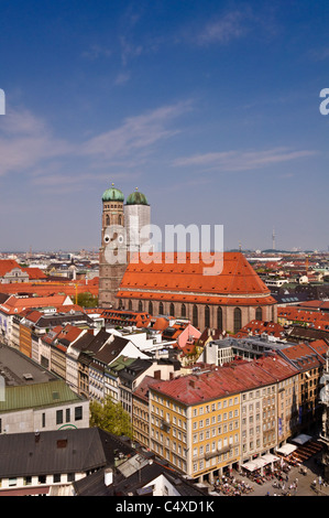 Die Frauenkirche, Luftbild - München, Deutschland Stockfoto