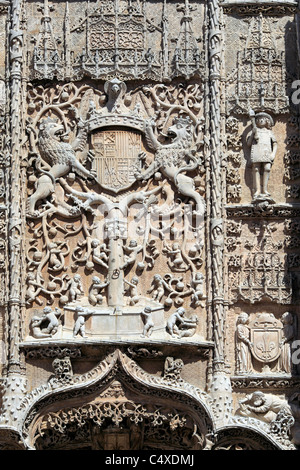 Skulptur auf dem Portal des Colegio de San Gregorio, Nationalmuseum für Bildhauerei, Valladolid, Kastilien und Leon, Spanien Stockfoto