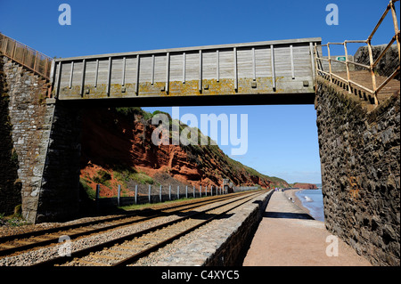 Fußgängerbrücke über die Bahn Linie Dawlish Devon England uk Stockfoto