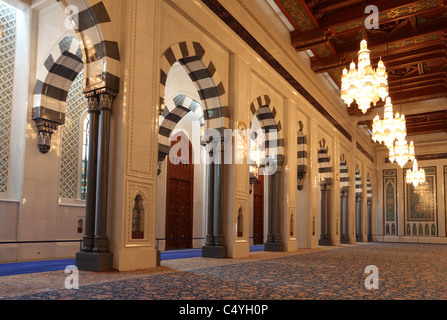 Inneren der großen Moschee in Maskat, Oman Stockfoto