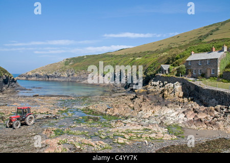 Port Quin auf der North Cornwall Coast path Stockfoto