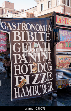 Fast-Food stehen in der Nähe von Roms Kolosseum Italien Stockfoto