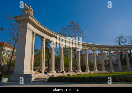 Heldendenkmal der Roten Armee die Sowjetisches Ehrenmal am Schwarzenbergplatz quadratischen zentralen Vienna Austria Mitteleuropa Stockfoto