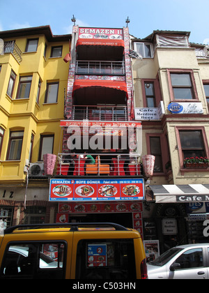 Türkei Istanbul Ortaköy Ortakoy Rollen Grill Döner Kebab Stockfoto