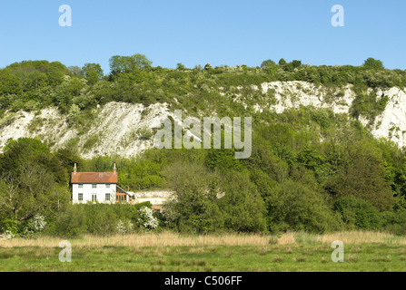 Die South Downs über dem Arun-Tal in der Nähe der Dörfer von Houghton und Amberley in der South Downs National Park. Stockfoto