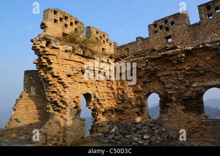 Verfallene der chinesischen Mauer in Jinshanling, Provinz Hebei, China Stockfoto