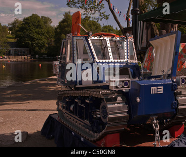 Quartal Modell des Talus m3 Traktor verwendet für den Strand Start des Rnli Rettungsboote Etherow Country park Stockfoto