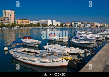 Festgemachten Boote in den Hafen Zadar Dalmatien Kroatien Nordeuropa Luka Stockfoto