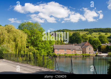 Cromford Mühlenteich (Greyhound Teich), Cromford Dorf, Derbyshire, England UK Stockfoto