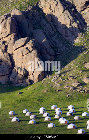 Mongolische Jurten in Gorkhi-Terelji Nationalpark, Mongolei Stockfoto