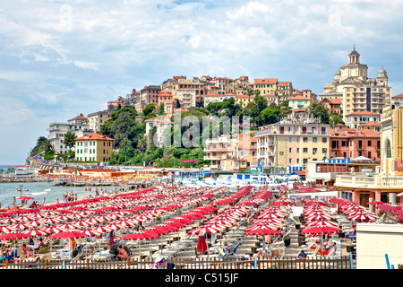 Mit Blick auf die alte Stadt von Porto Maurizio - Imperia Stockfoto