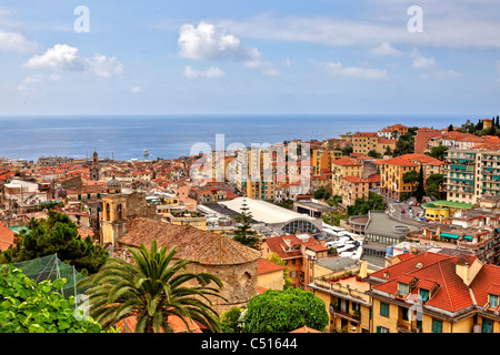 Blick auf San Remo, mit Blick auf das Mittelmeer Stockfoto