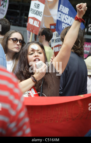 Eines Tages treffen von Lehrern und Beamten, bei Änderungen in der Vorsorge zu protestieren. 30. Juni 2011. Stockfoto