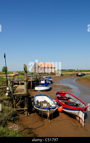 Boote im Hafen von Dornweiler, Norfolk, England, UK Stockfoto