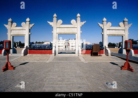 Tore nach der kreisförmigen Mound Altar, der Himmelstempel, Beijing, China Stockfoto