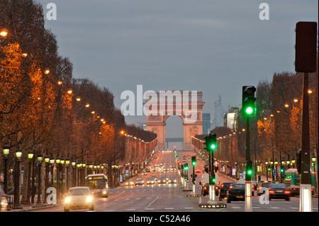 Arc de Triomphe und Champs Elsyées Paris Frankreich Stockfoto