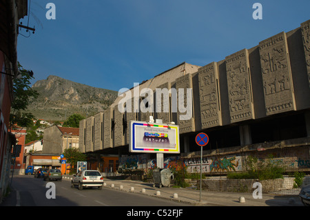 Krieg beschädigt und verlassene Gebäude entlang Mostarski Bataljon Straße zentrale Mostar Bosnien und Herzegowina-Europa Stockfoto