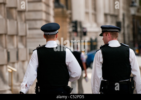 London Metropolitan zwei Polizisten im Dienst. Stockfoto