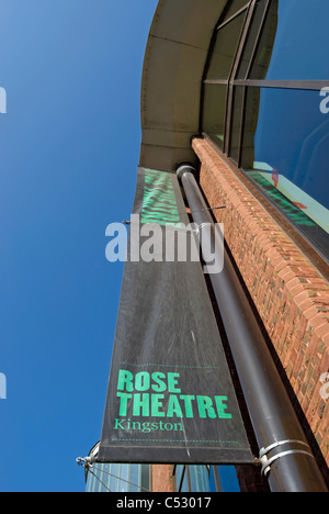 Banner auf Außenseite des rose Theaters, Kingston nach Themse, Surrey, england Stockfoto