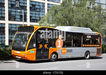 Diesel-Elektro-Hybrid-Bus in Manchester UK Stockfoto