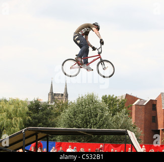 BMX-Stunt-Fahrer Stockfoto
