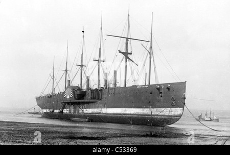 SS GREAT EASTERN entworfen von Isambard Brunel gestrandet am Rock Fähre über den Fluss Mersey, Liverpool, vor Abriss im Jahre 1889 Stockfoto