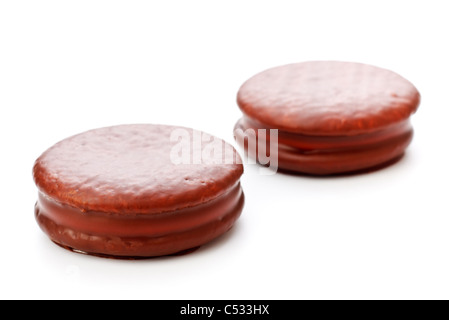 frische Schokolade Kekse isoliert auf weißem Hintergrund Stockfoto