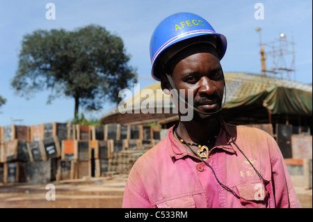 ZAMBIA Ndola, AFECC copperbelt, einem chinesischen Unternehmen schaffen ein neues Fußball-Stadion, verkauft als Geschenk und win win aus China, Kupfer ist in der Nähe von Stockfoto