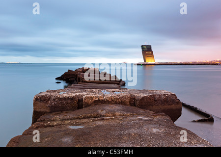 Seeverkehr Kontrollturm, Oeiras, Lissabon, Portugal, Europa Stockfoto