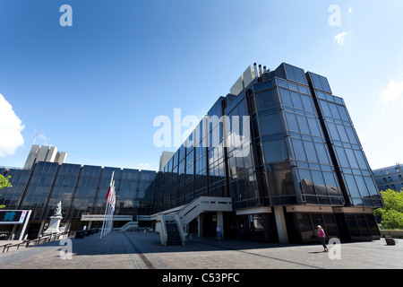 Portsmouth Civic Offices in Guildhall Square. Stockfoto