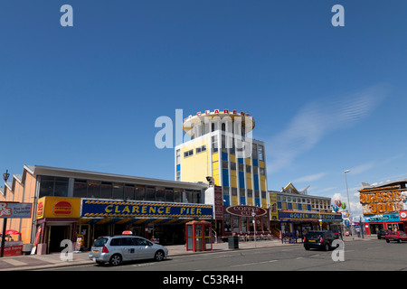 Clarence Pier Amusement Center Eingang in Southsea. Stockfoto