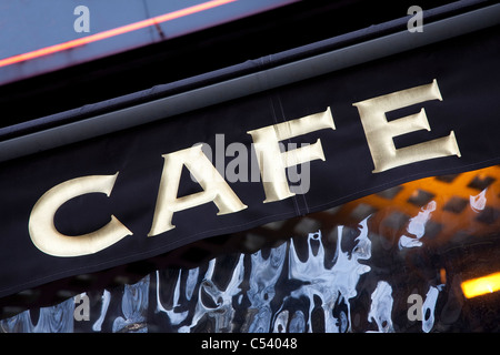 Cafe Zeichen in Paris, Frankreich Stockfoto