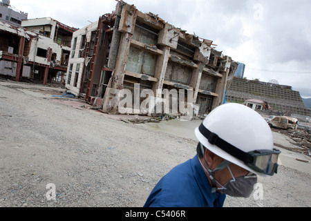 Tsunami-Verwüstungen in Onagawa, Region Tohoku, Japan, 2011. Stockfoto