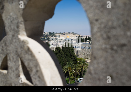 Stadtbild der Altstadt von Jerusalem vom Dach des Hotel Notre Dame Stockfoto