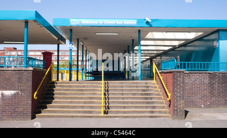 Herzlich Willkommen Sie in Crewe Busbahnhof in Cheshire UK Stockfoto