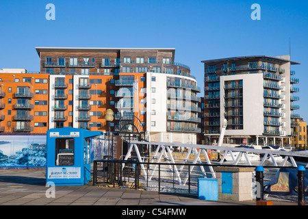 Admirale Quay, Luxus-Appartements im Ocean Village Marina, Southampton, Hampshire, England, UK Stockfoto